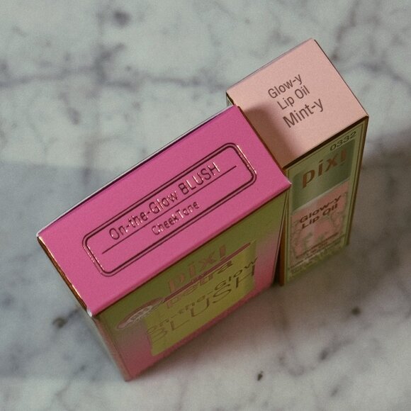 Pixi On-the-Glow Blush & Glow-y Lip Oil Set | CheekTone & Mint-y | NEW MAKEUP - Picture 2 of 5